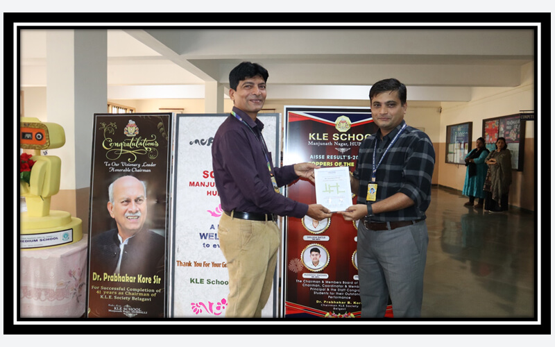  BEST PRINCIPAL AWARD 