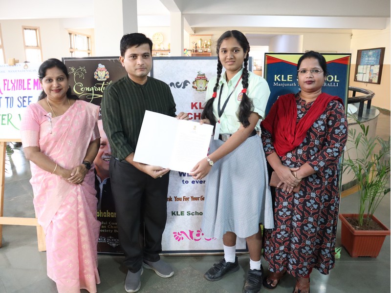 Grade XB Student Akshara Dharmannavar Receives Heartfelt Response from PM Modi