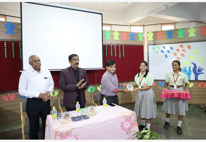 Felicitation to toppers 2023-2024