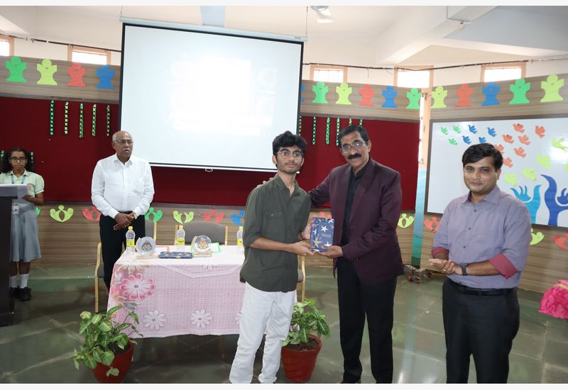 Felicitation to toppers 2023-2024